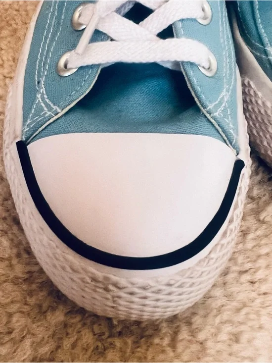 Airwalk Light Blue Low-Top Canvas Sneakers - Picture 3 of 9